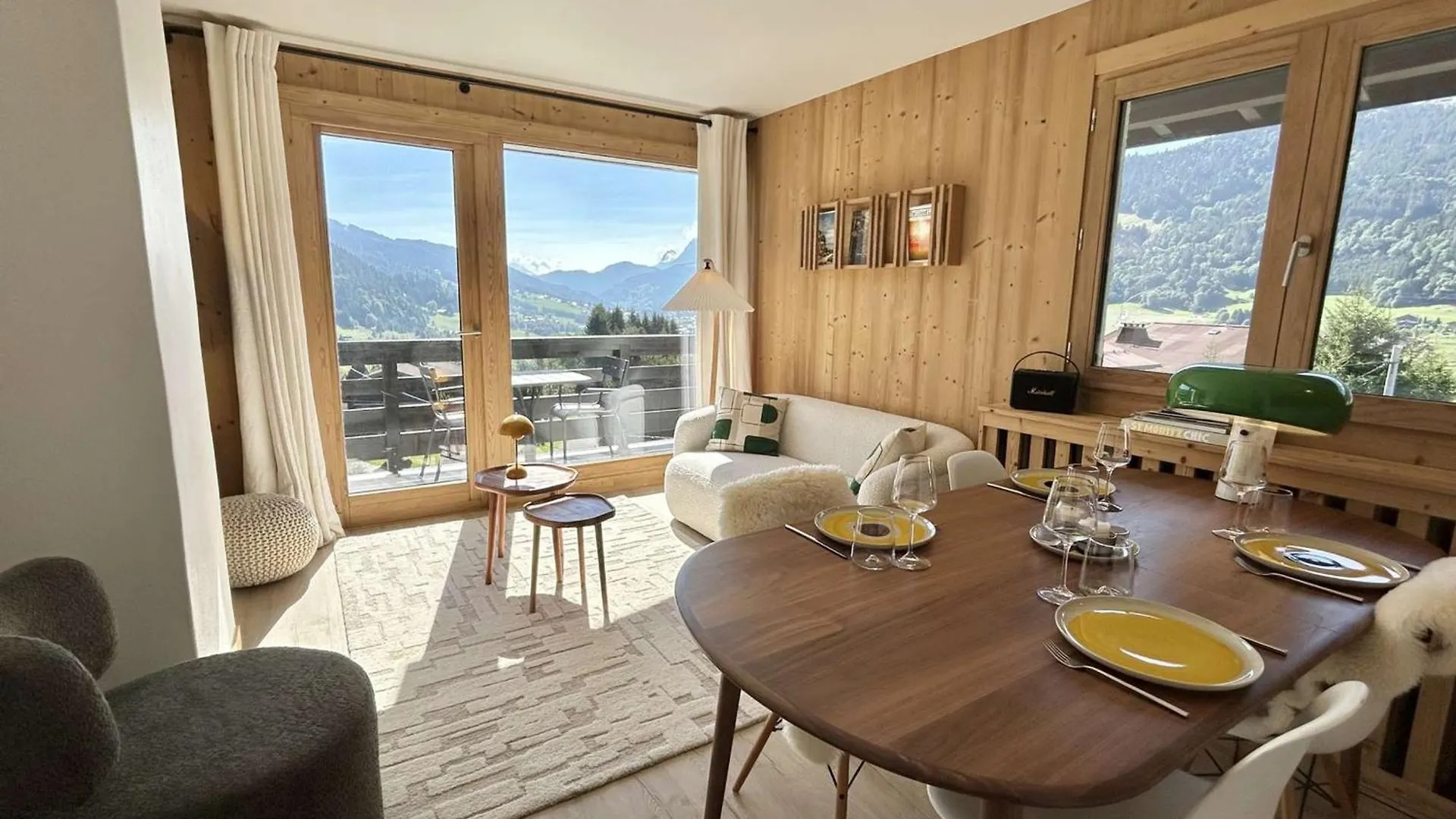 Megeve: Appartement 3 Pieces, 6 Couchages, Parking Inclus, Proche Pistes Et Village - Fr-1-597-181