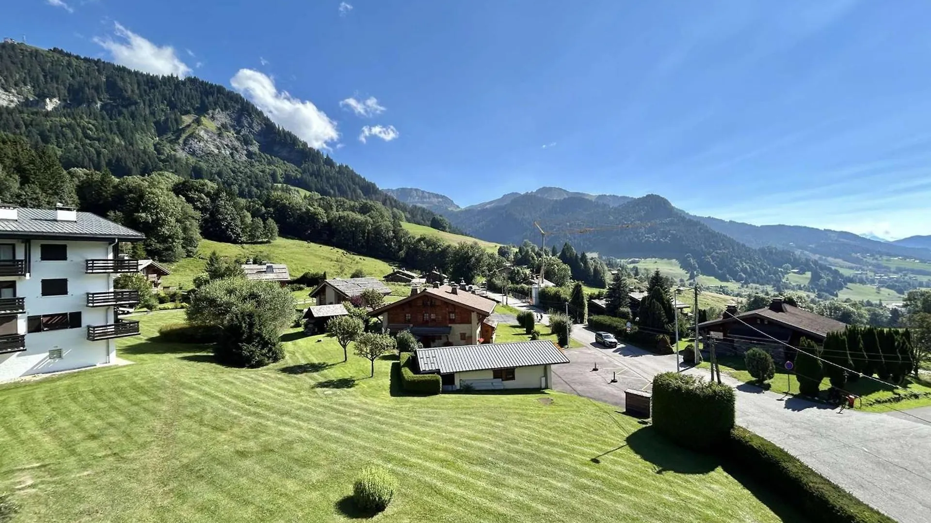 Apartment Megeve: Appartement 3 Pieces, 6 Couchages, Parking Inclus, Proche Pistes Et Village - Fr-1-597-181